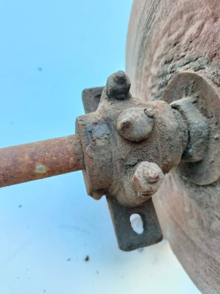 Muela de amolar antigua