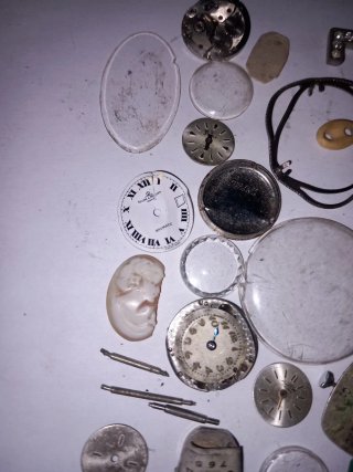LOTTO RICAMBI OROLOGI VINTAGE - Movimenti, Quadran