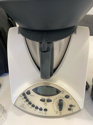 Thermomix TM31 con accesorios y bolsa