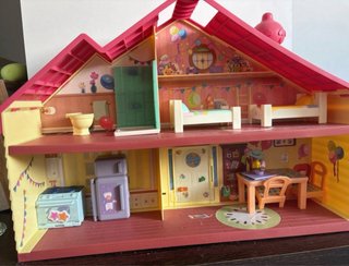 Casa Bluey como nueva