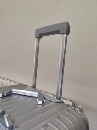 Maleta Rimowa Trunk para piezas
