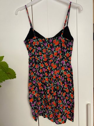 Vestido mini flores Bershka Talla S