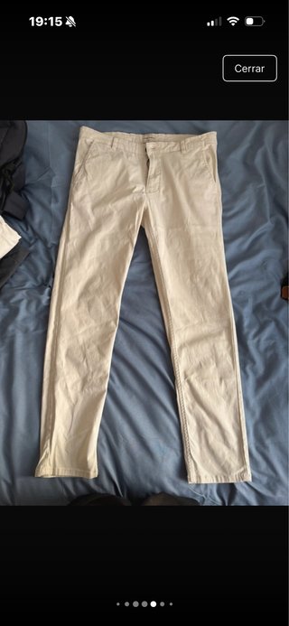 Pantalón chino beige Zara