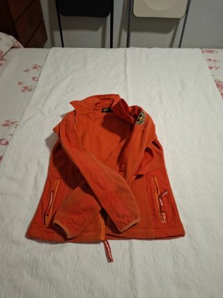 Forro polar naranja junior