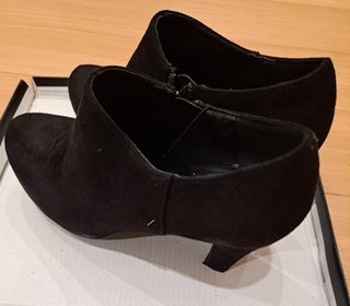 Botines tacón Marypaz negros
