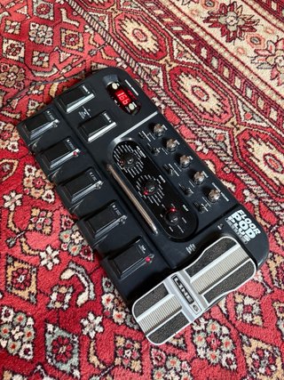 Line 6 Floor Pod Plus Pedalera Multiefectos