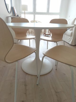 Mesa redonda IKEA DOCKSTA blanca