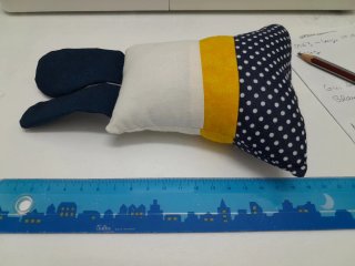 Muñeco de tela artesanal único