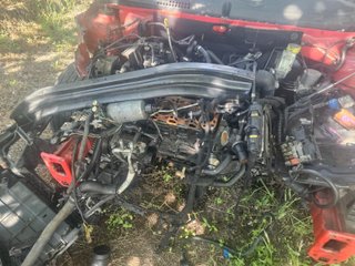 Soporte frontal radiador (travesaño delantero) Fiat