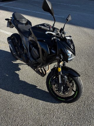 Kawasaki Z800E Negra
