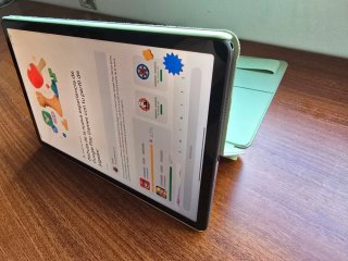 Lenovo Tab M11 version 8gb + funda original + pen