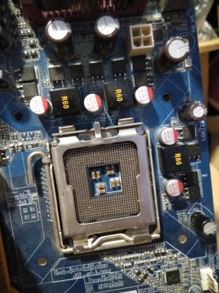 Placa base Gigabyte GA-945GCMX-S2