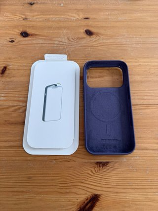 Cover Silicone iPhone 17 Pro viola