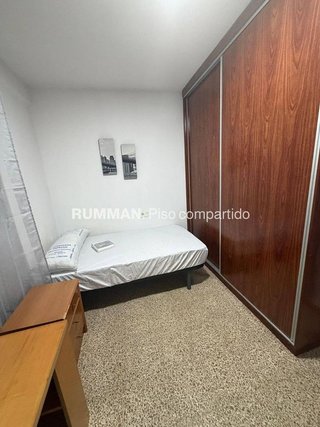 Piso en alquiler en Camino de Ronda - Rosaleda en Granada