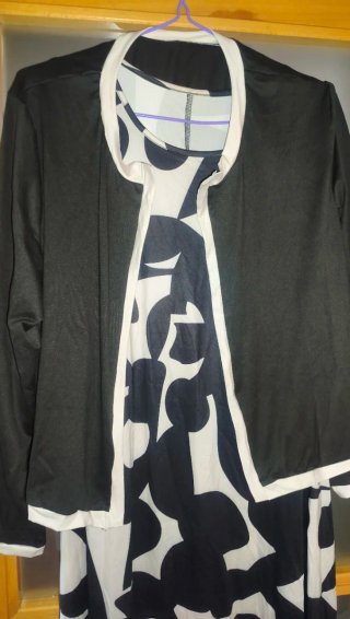 Conjunto Vestido sin mangas y Chaqueta Corta