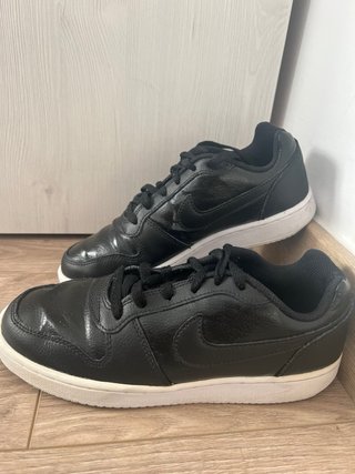 Nike Ebernon Low Negro/Blanco