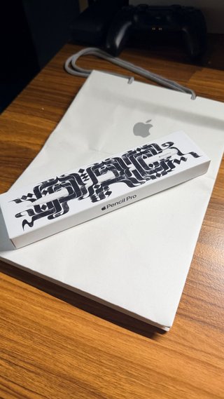 Apple Pencil Pro en caja