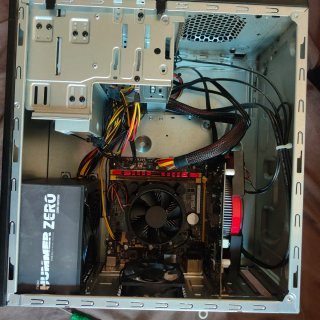 Asus con I5 4440S + RAM 12GB DDR3 + SSD 256 GB