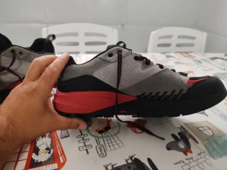 Zapatillas Merrell Capra 2 GTX Gris/Rojo
