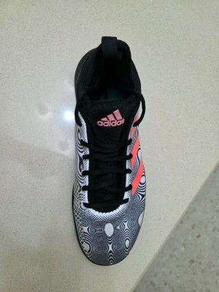 Adidas Defiant Generation n43 muy buen estado