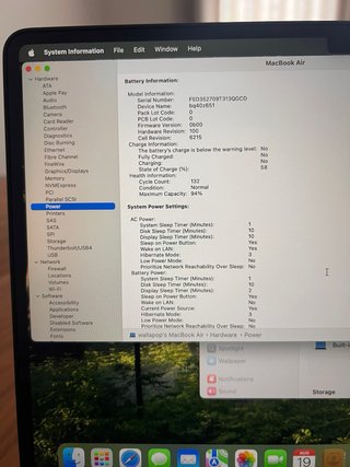 MacBook Air M2 13” 16GB dark night