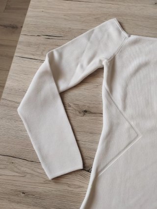 Suéter blanco