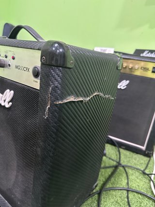 Amplificador Marshall MG50CFX + FOOTSWICH