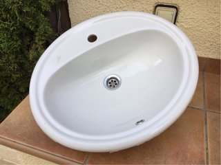 Lavabo de porcelana blanco
