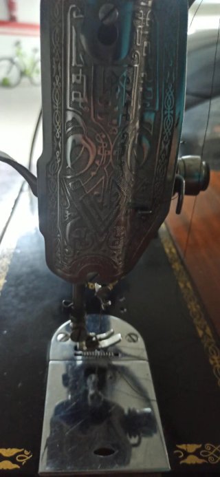 Máquina de coser Sigma antigua