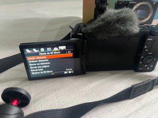 Cámara Sony ZV-E10 Vlog Kit