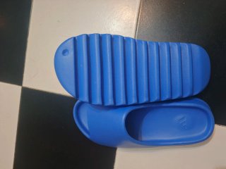Cholas Yeezy Azul