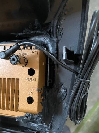 Radio Peugeot 107 con Adaptador