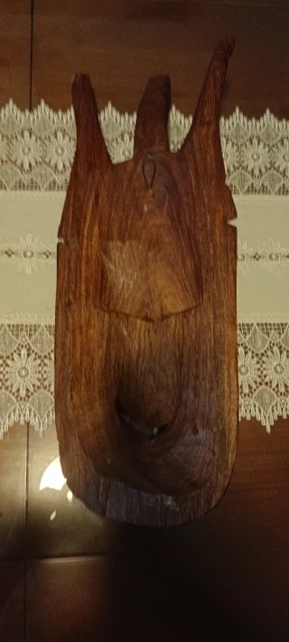 Máscaras africanas de madera talladas a mano