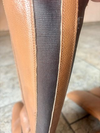 Botas altas de cuero marrones