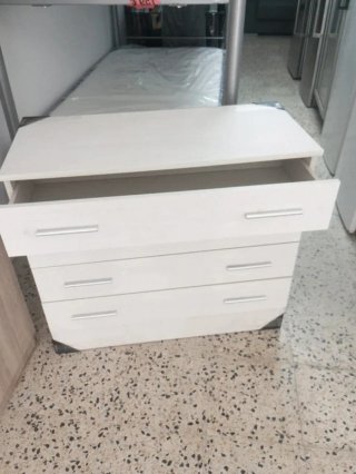 CÓMODA CÓMODA CÓMODA CÓMODA COMODA