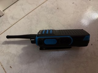 Motorola DP4401 Ex walkie-talkie