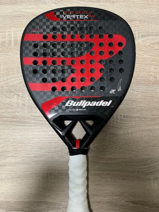 Pala Bullpadel Vertex 04