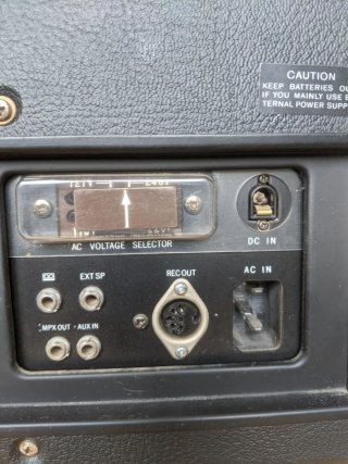 Radio multibanda Sony CRF 220