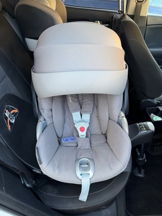 Cybex Cloud Z Silla de Coche Gris + base