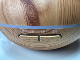 Difusor de aroma con diseño madera