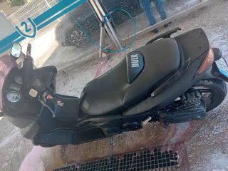 Yamaha Tmax 500 Maxi Scooter Negra