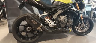 Triumph Speed Triple 1200 RX Negra/Amarilla