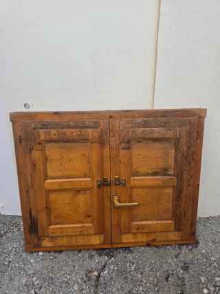 Ventana de madera con puertas 60×70cm