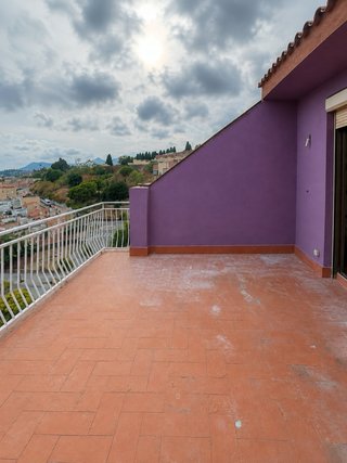 ATICO CON TERRAZA SIN ASCENSOR en ROCAFONDA