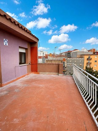 ATICO CON TERRAZA SIN ASCENSOR en ROCAFONDA
