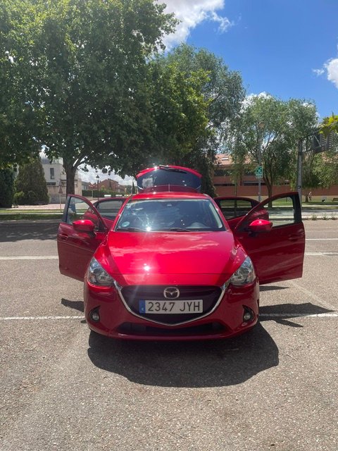 Mazda 2 1.5 Skyactiv‐G 90 CV · 2017 · 92.681 km - foto 1