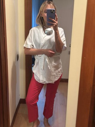 Kimono de lino blanco con cinturón