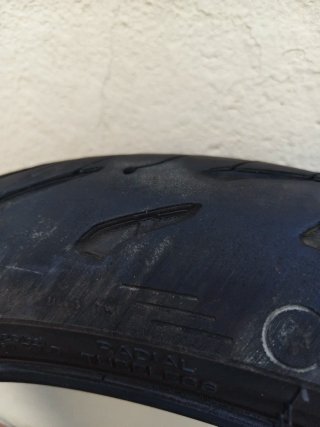 Neumático Michelin Road 5 120/70 ZR17 DOT 0321
