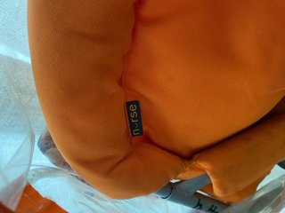Trona portátil NURSE naranja