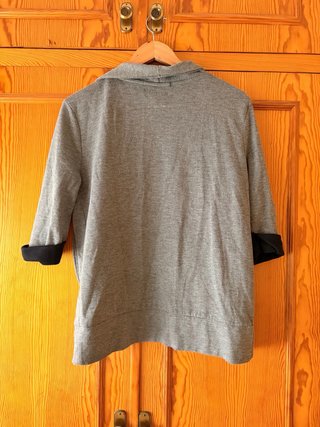 Blazer cardigan Zara Trafaluc gris y negro talla M